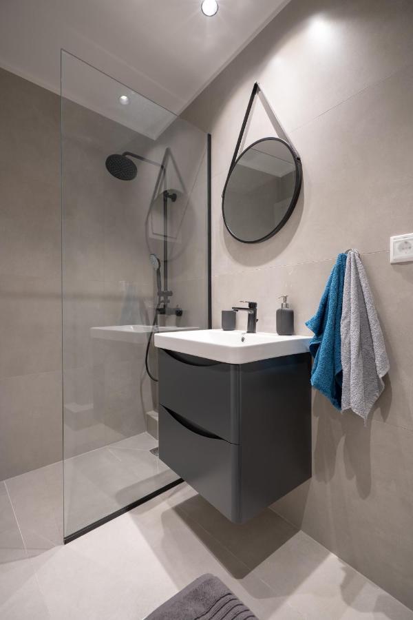 Monastiraki Metro St 2 Bedrooms 6 Pers By Mps Atene Esterno foto